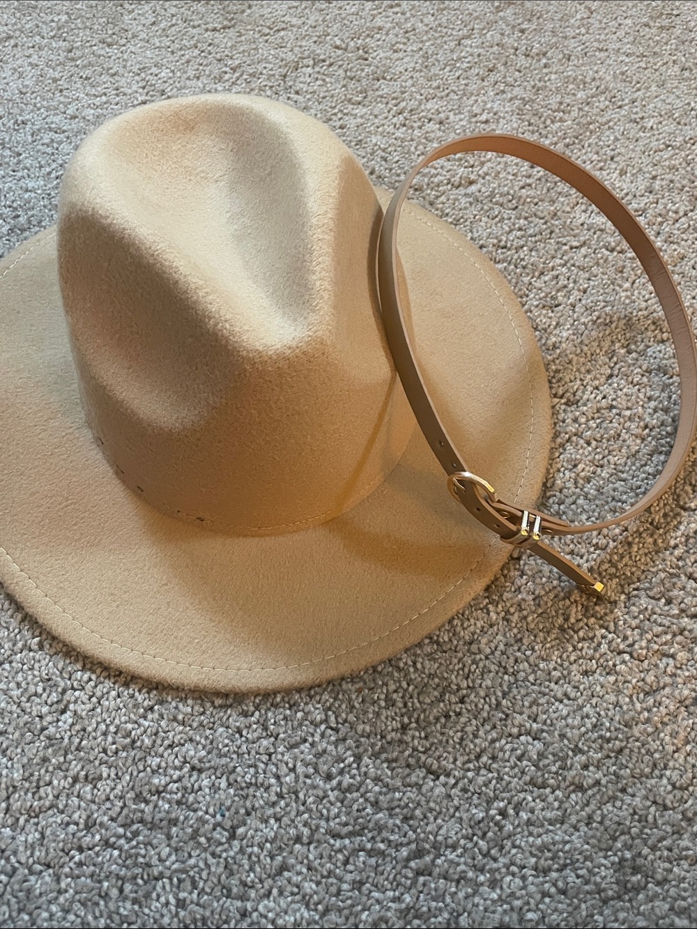 Women’s Wide Brim Hat - Picture 10 of 11